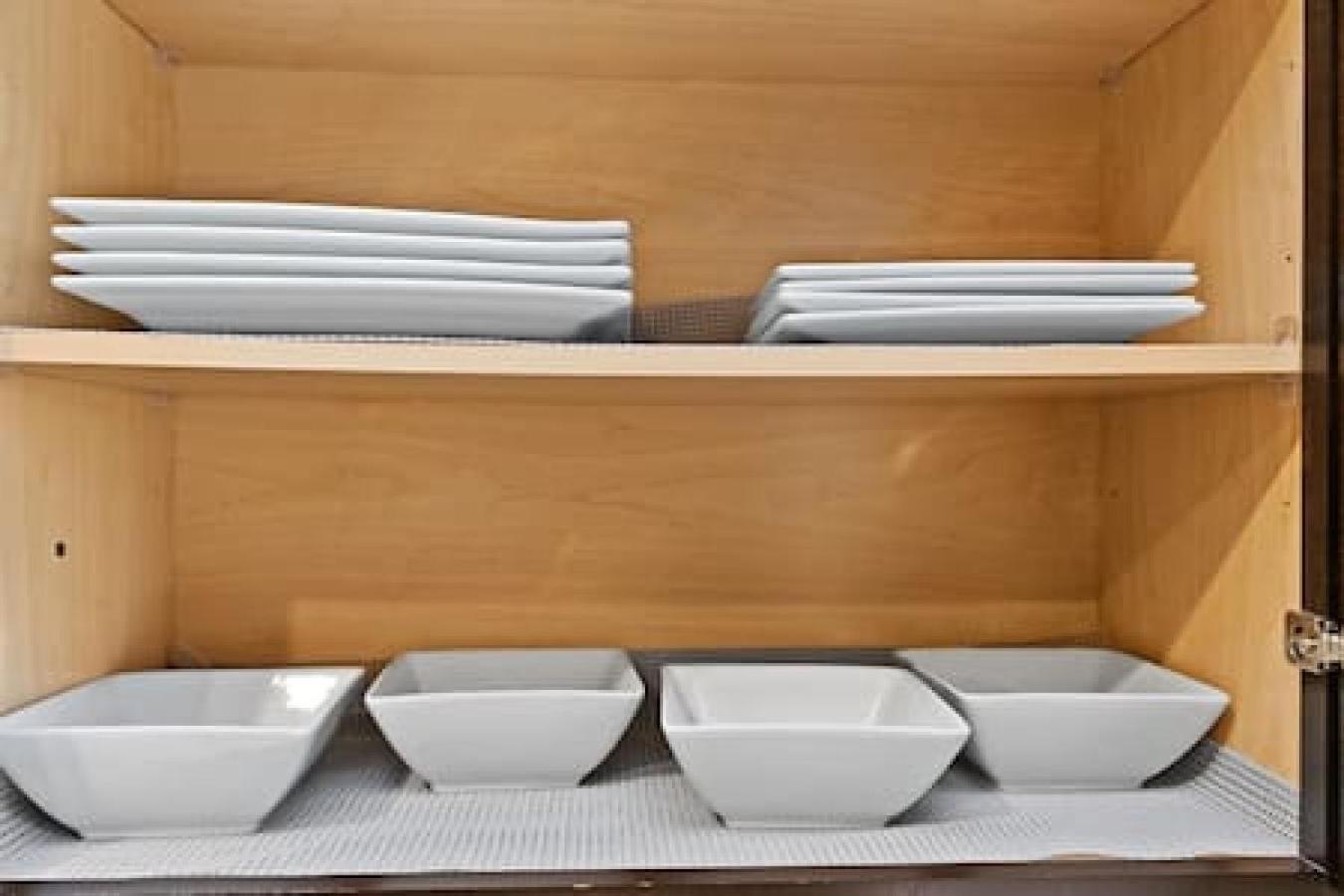 Apartment Affordable 1-br By Dmc