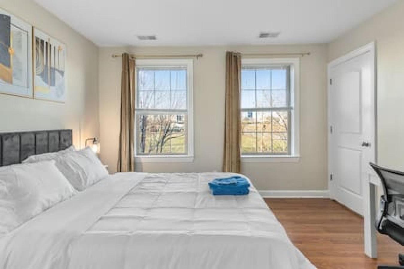 Apartment Affordable 1-br By Dmc